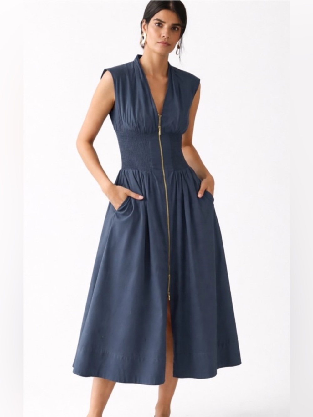 The Tommie Cap Sleeve Smocked Front Shirt Dress in Navy Blue Size XL